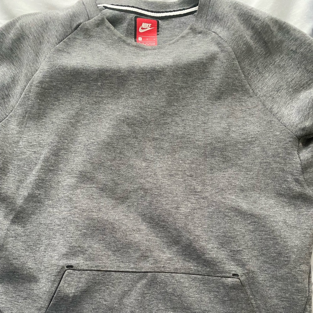 NIKE TECH FIT PULLOVER SWEATSUIT